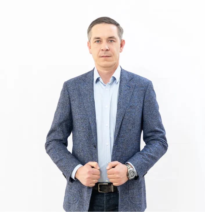 Тусов Артем Александрович